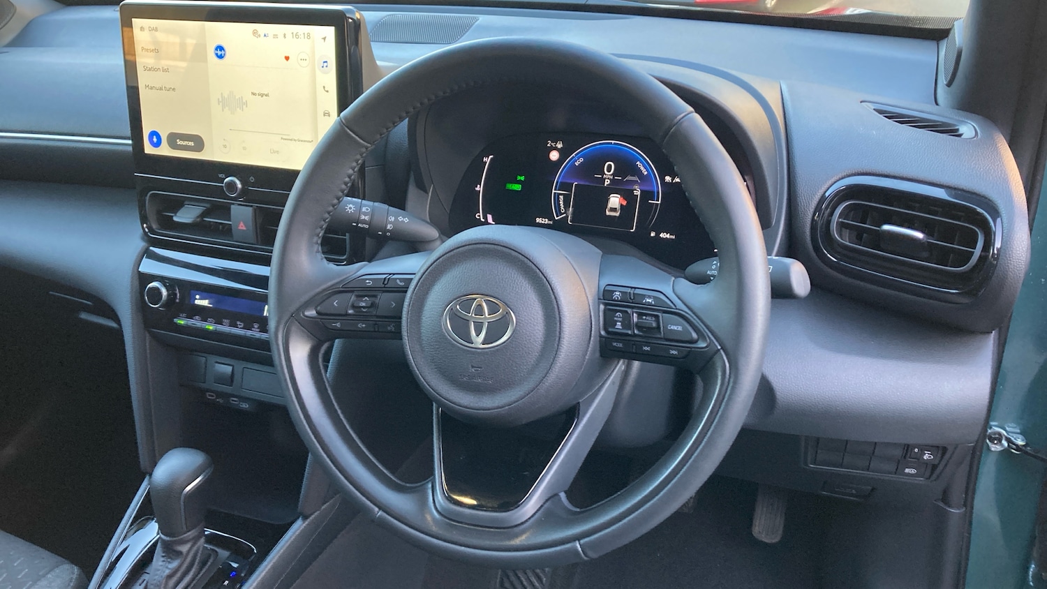 Used Toyota Yaris Cross 2025 for sale - 77062060: Photo 6