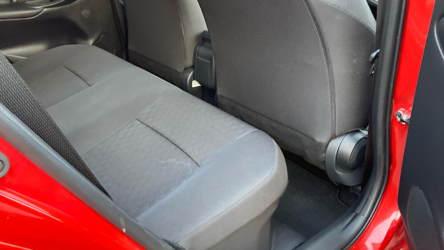 Used Toyota Yaris 2022 for sale - 77228092: Photo 12