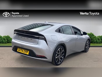 Used Toyota Prius 2024 for sale - 77917661: Photo