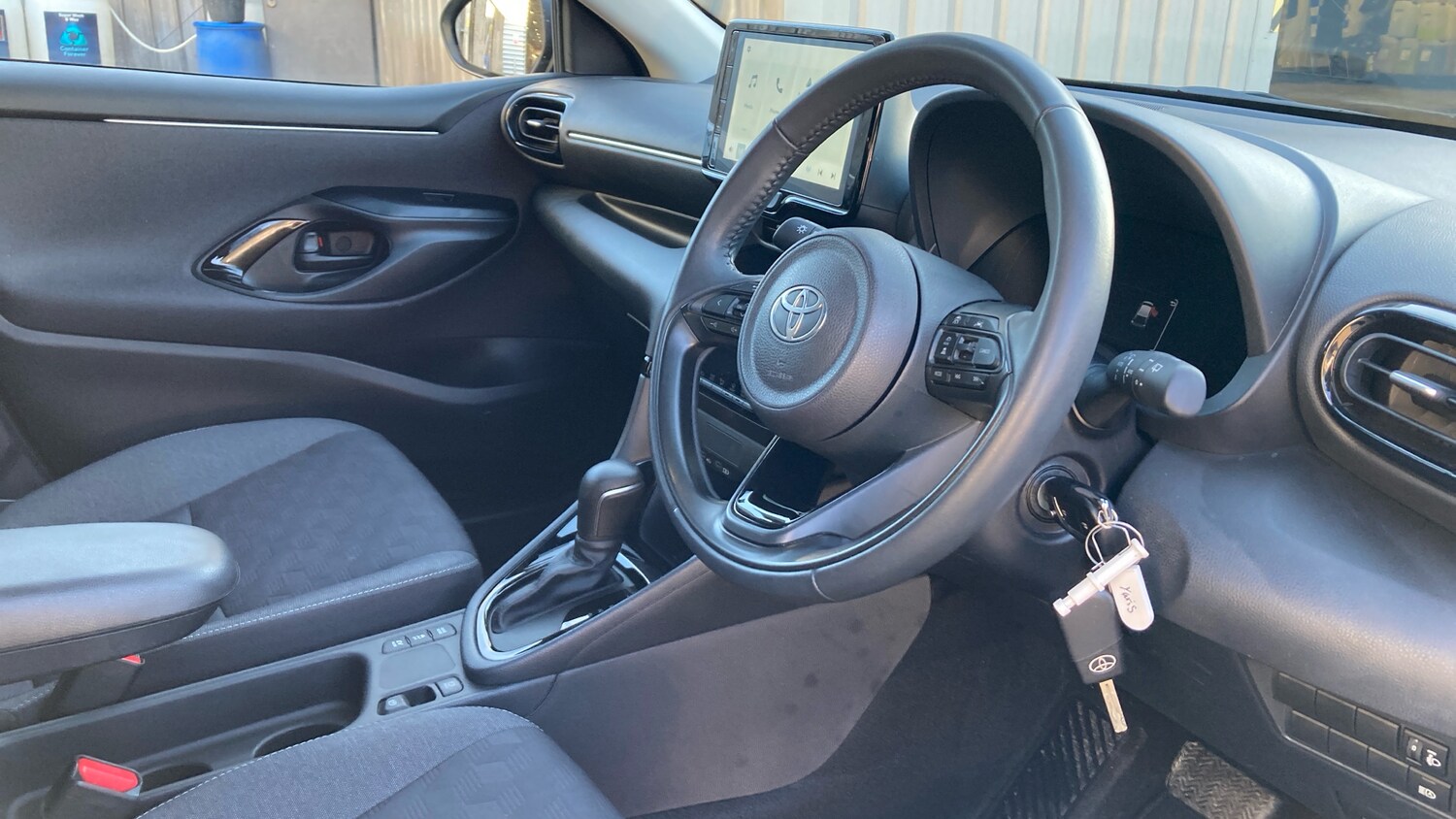 Used Toyota Yaris 2024 for sale - 77968510: Photo 11