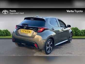 Used Toyota Yaris 2024 for sale - 77968510: Photo