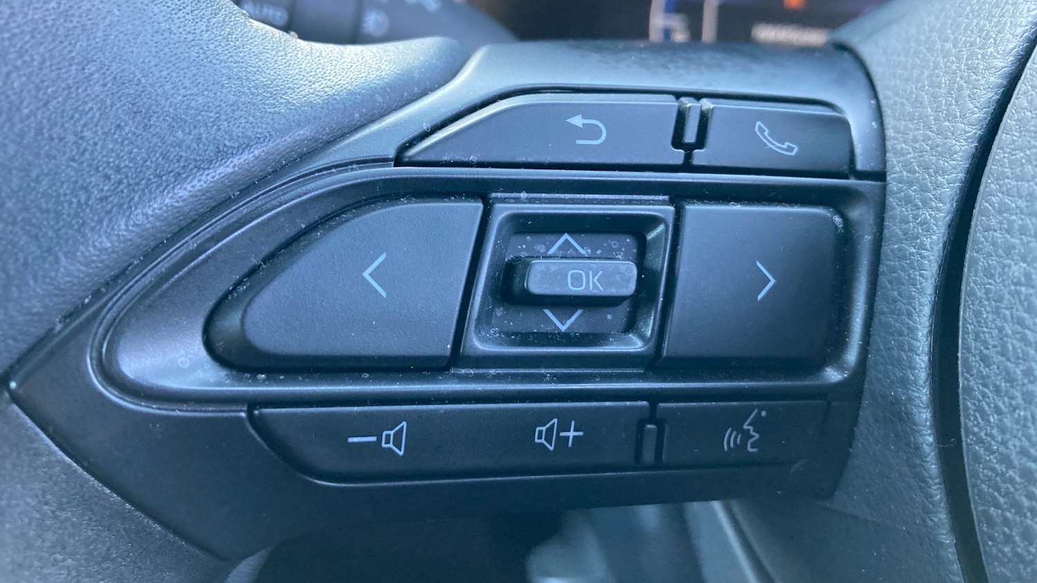 Used Toyota Yaris 2024 for sale - 77968510: Photo 37