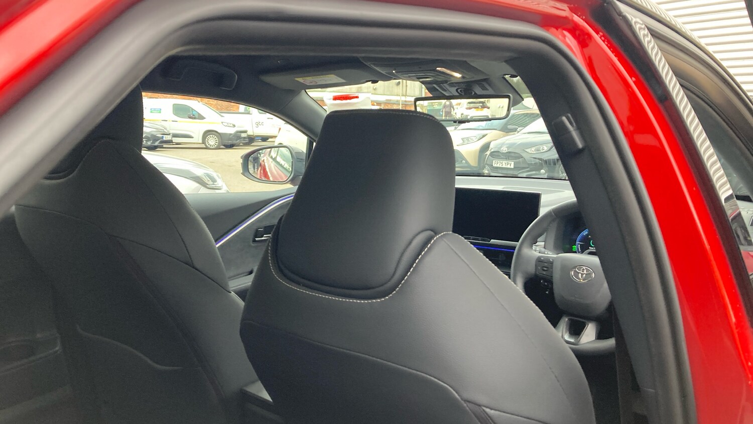 Used Toyota C-HR 2024 for sale - 77883814: Photo 20