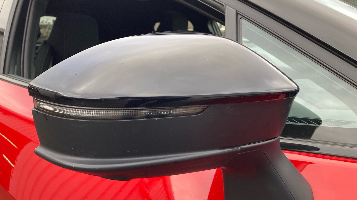 Used Toyota C-HR 2024 for sale - 77883814: Photo 27