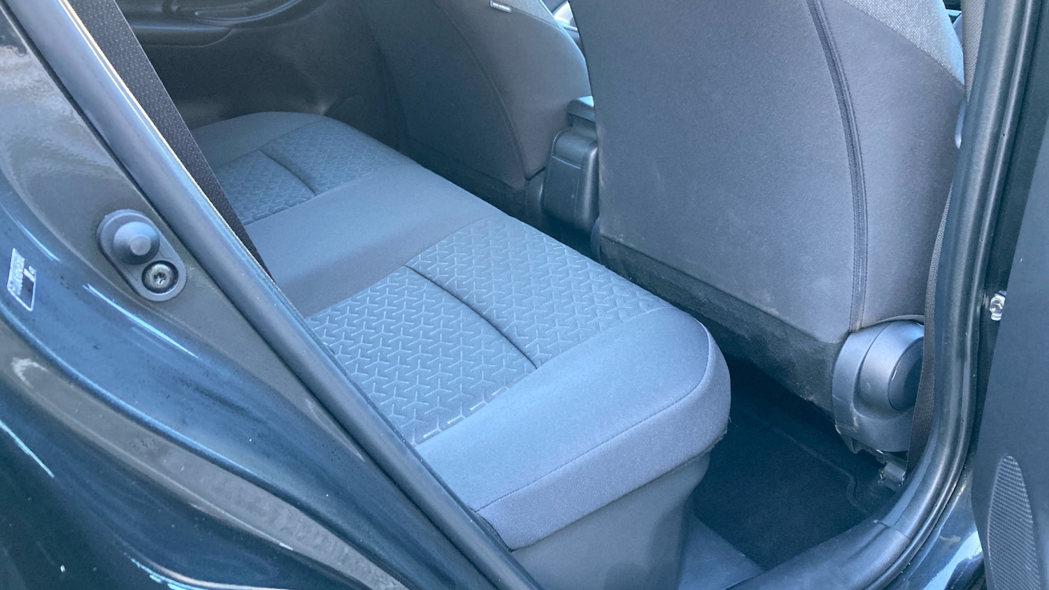 Used Toyota Yaris Cross 2024 for sale - 77679344: Photo 12