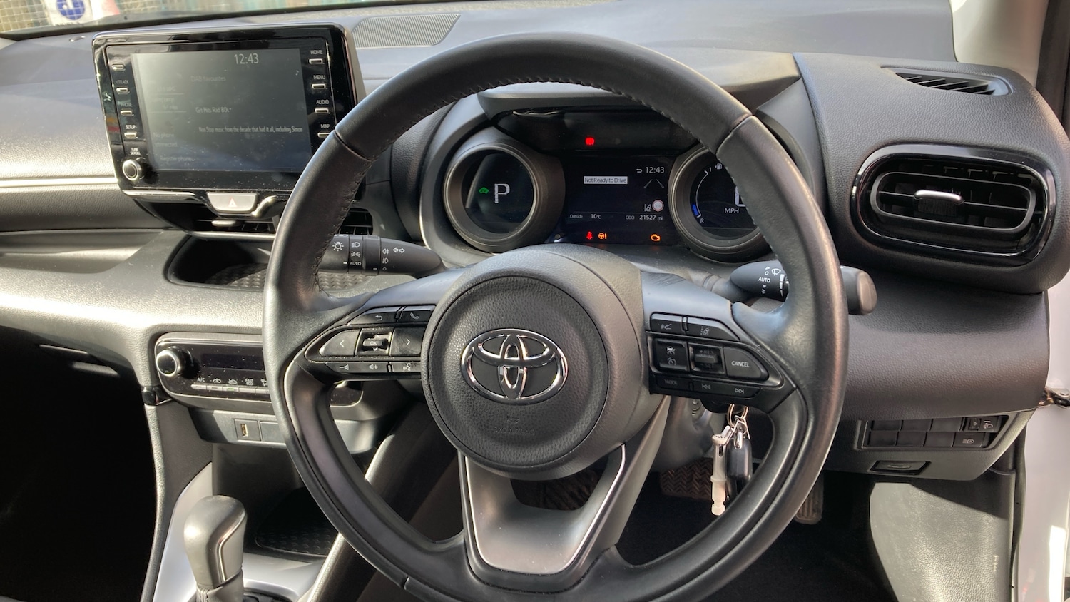 Used Toyota Yaris 2021 for sale - 76415697: Photo 8