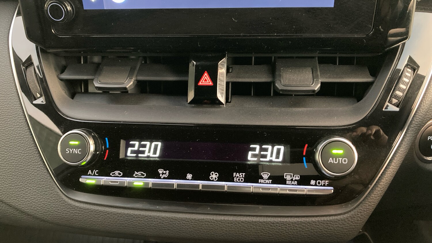 Used Toyota Corolla 2024 for sale - 76583151: Photo 32