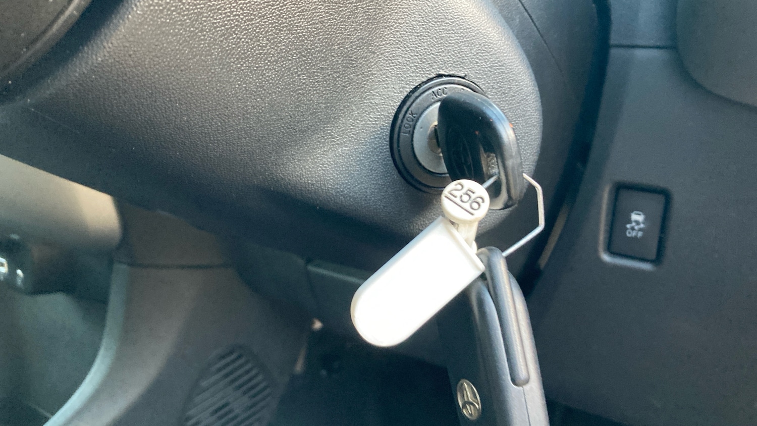 Used Toyota AYGO 2018 for sale - 77083601: Photo 31