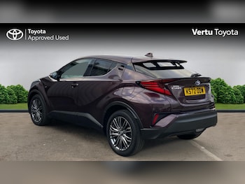 Used Toyota C-HR 2023 for sale - 77062061: Photo