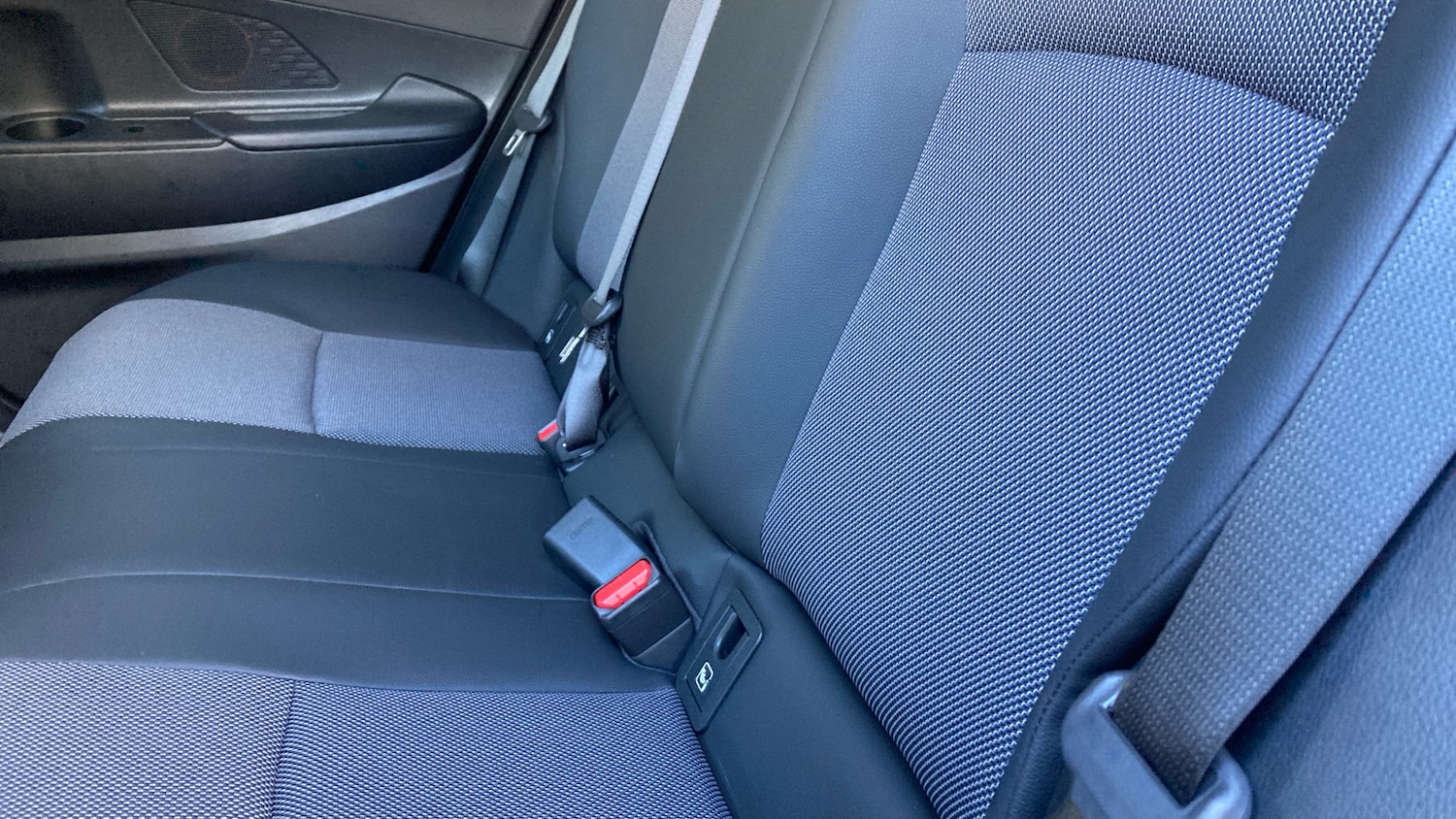 Used Toyota C-HR 2025 for sale - 77247790: Photo 22