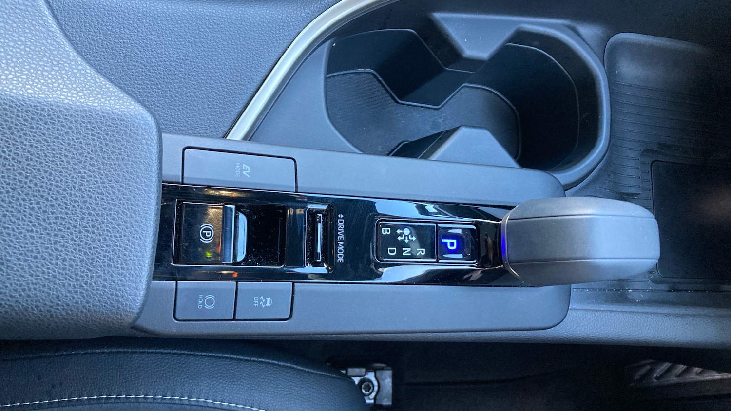 Used Toyota C-HR 2025 for sale - 77247790: Photo 38