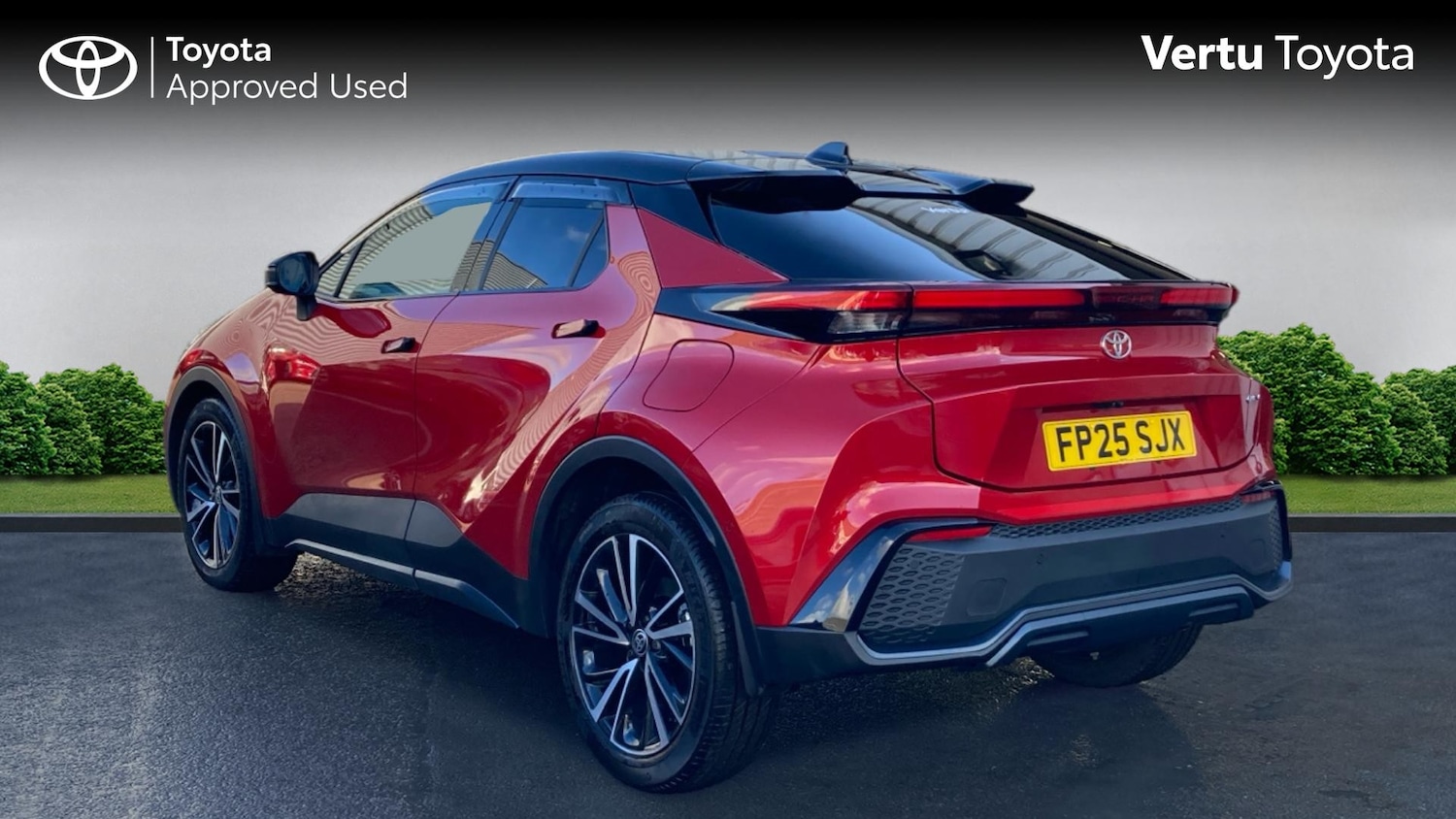 Used Toyota C-HR 2025 for sale - 77247790: Photo 4