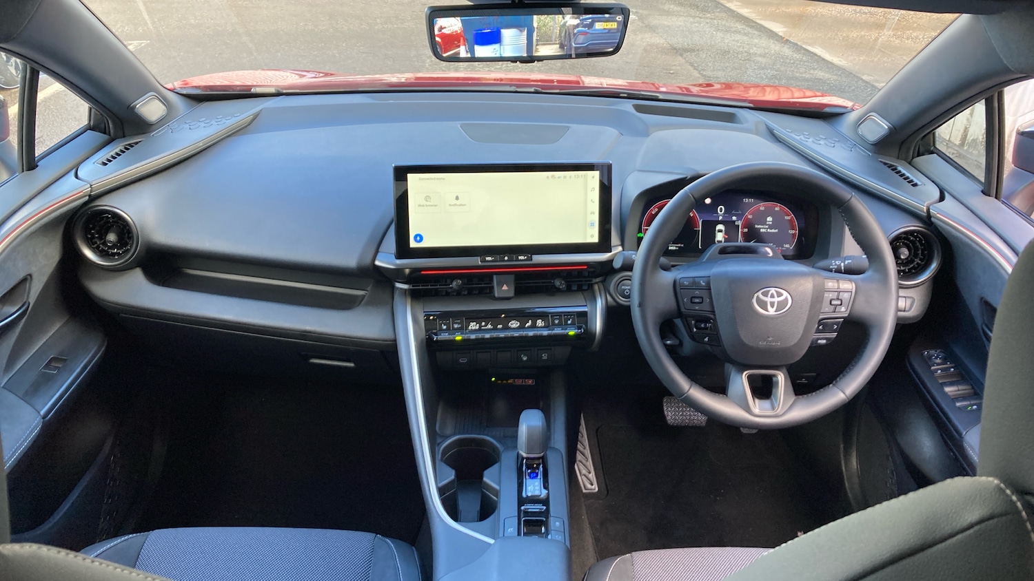 Used Toyota C-HR 2025 for sale - 77247790: Photo 5