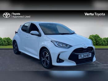 2024 (24) - 1.5 Hybrid Design 5dr CVT