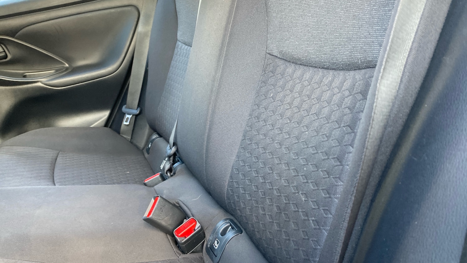 Used Toyota Yaris 2023 for sale - 77159097: Photo 22