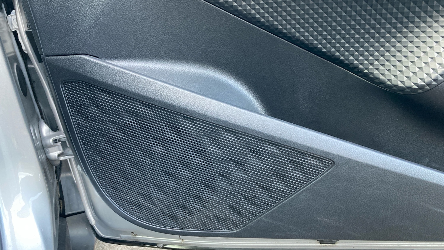 Used Toyota C-HR 2023 for sale - 77418213: Photo 33