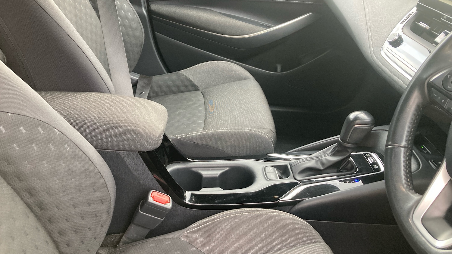 Used Toyota Corolla 2023 for sale - 76862274: Photo 32