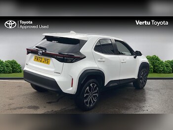 Used Toyota Yaris Cross 2022 for sale - 76384920: Photo