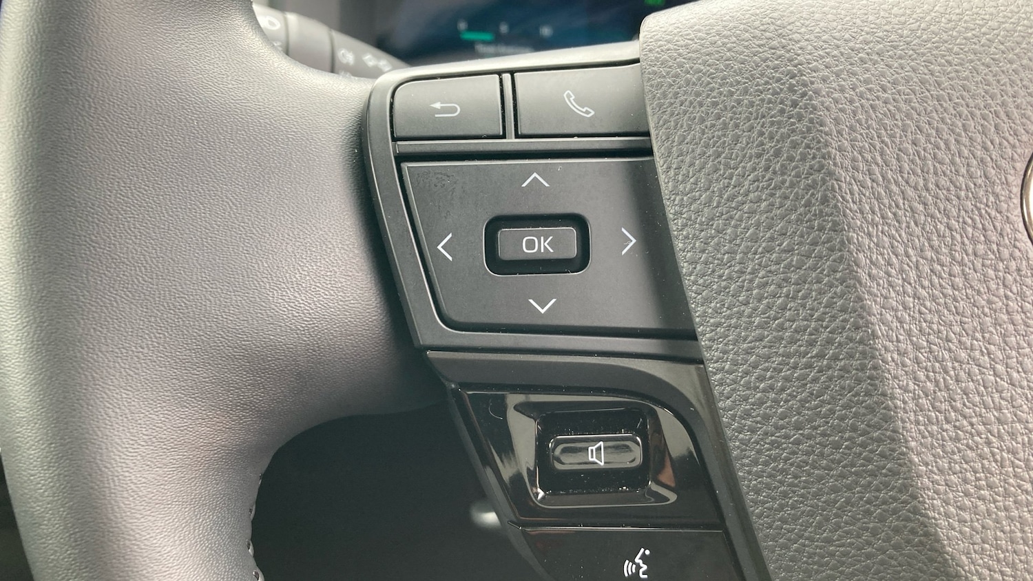 Vehicle 33