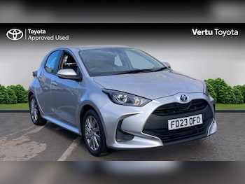 Used Toyota Yaris 2023 for sale - 78329341: Photo