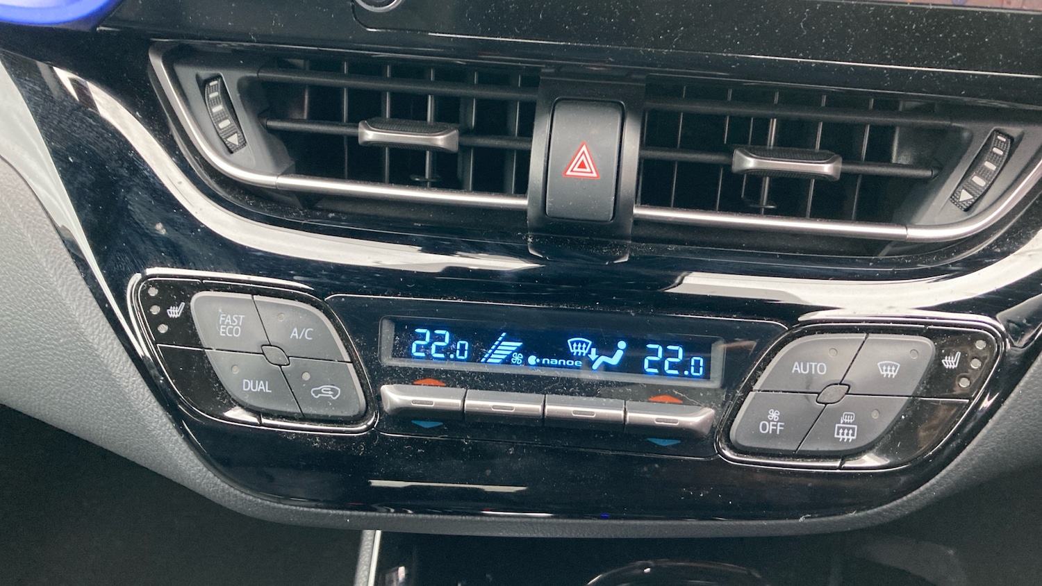 Used Toyota C-HR 2020 for sale - 77005852: Photo 33