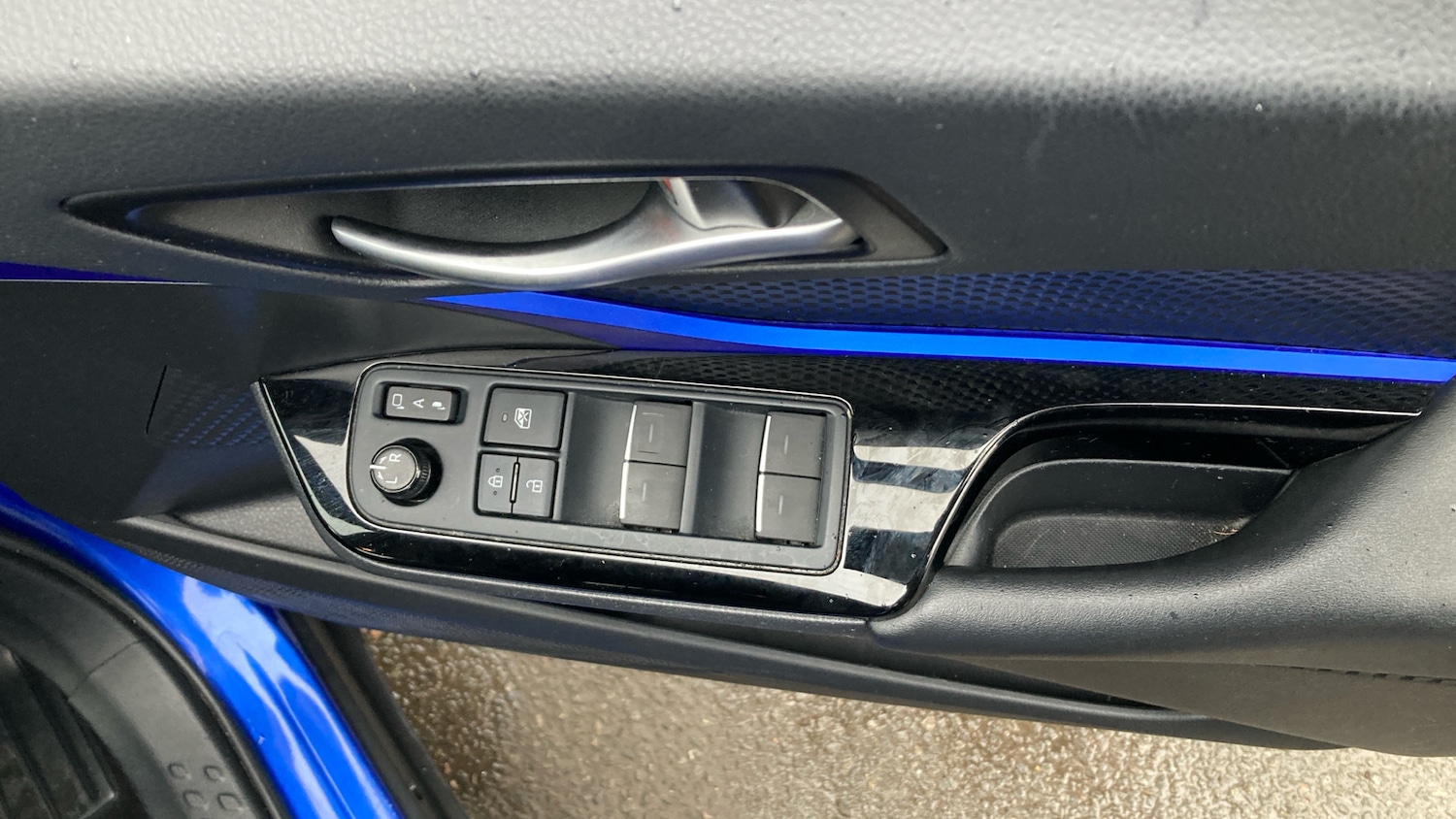 Used Toyota C-HR 2020 for sale - 77005852: Photo 35