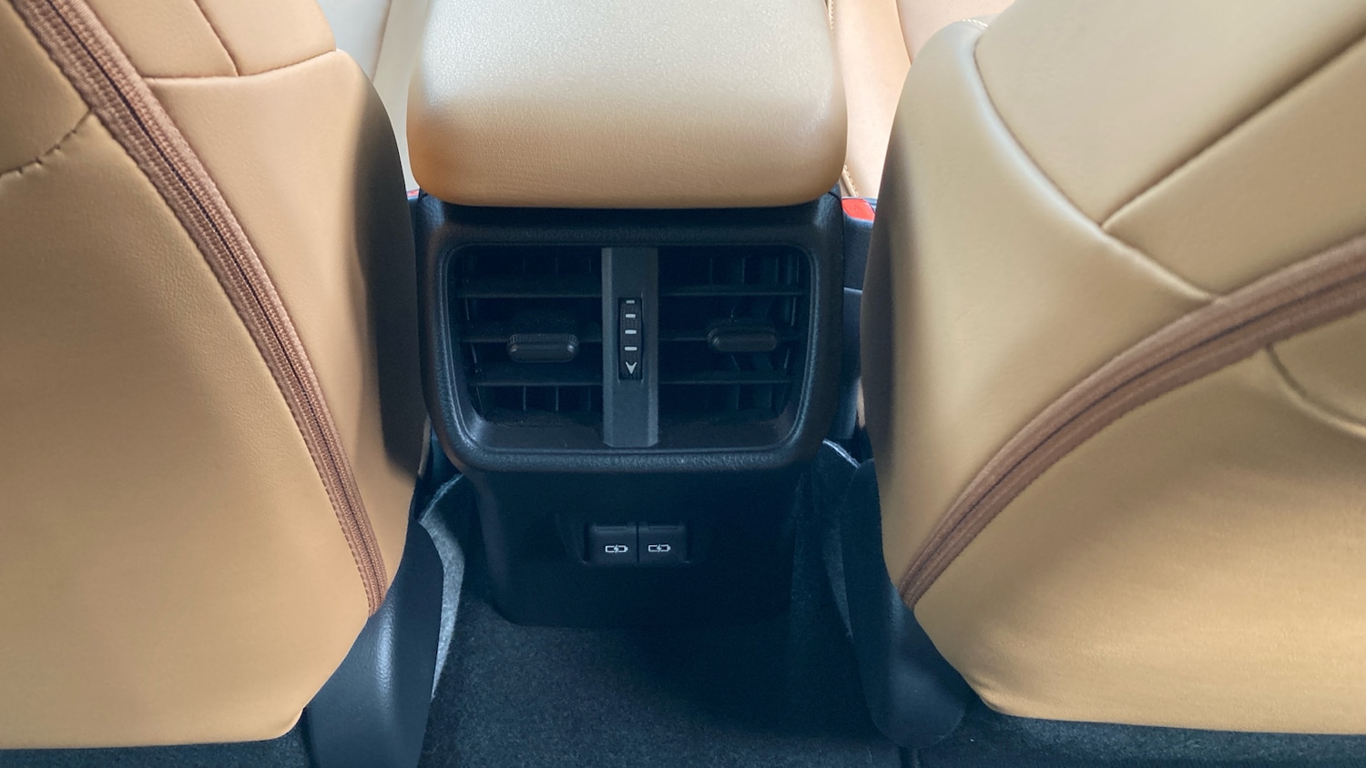 Used Lexus UX 2023 for sale - 76986705: Photo 43