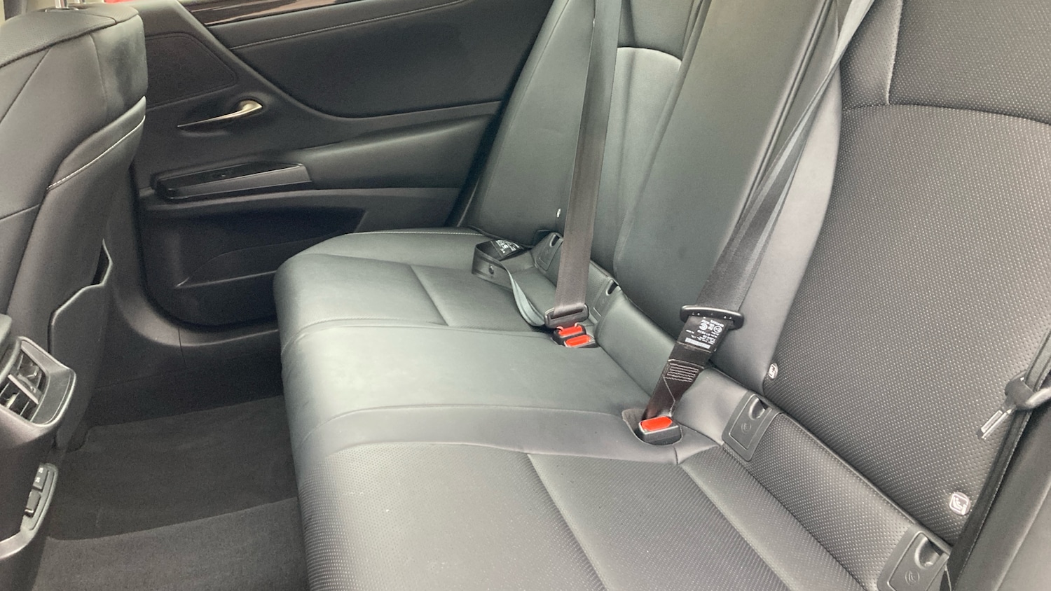 Used Lexus ES 2021 for sale - 76290477: Photo 21