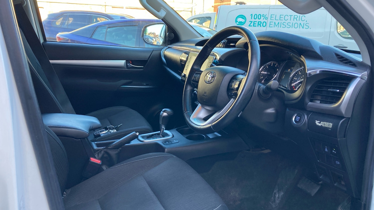 Used Toyota Hilux 2022 for sale - 76829542: Photo 11