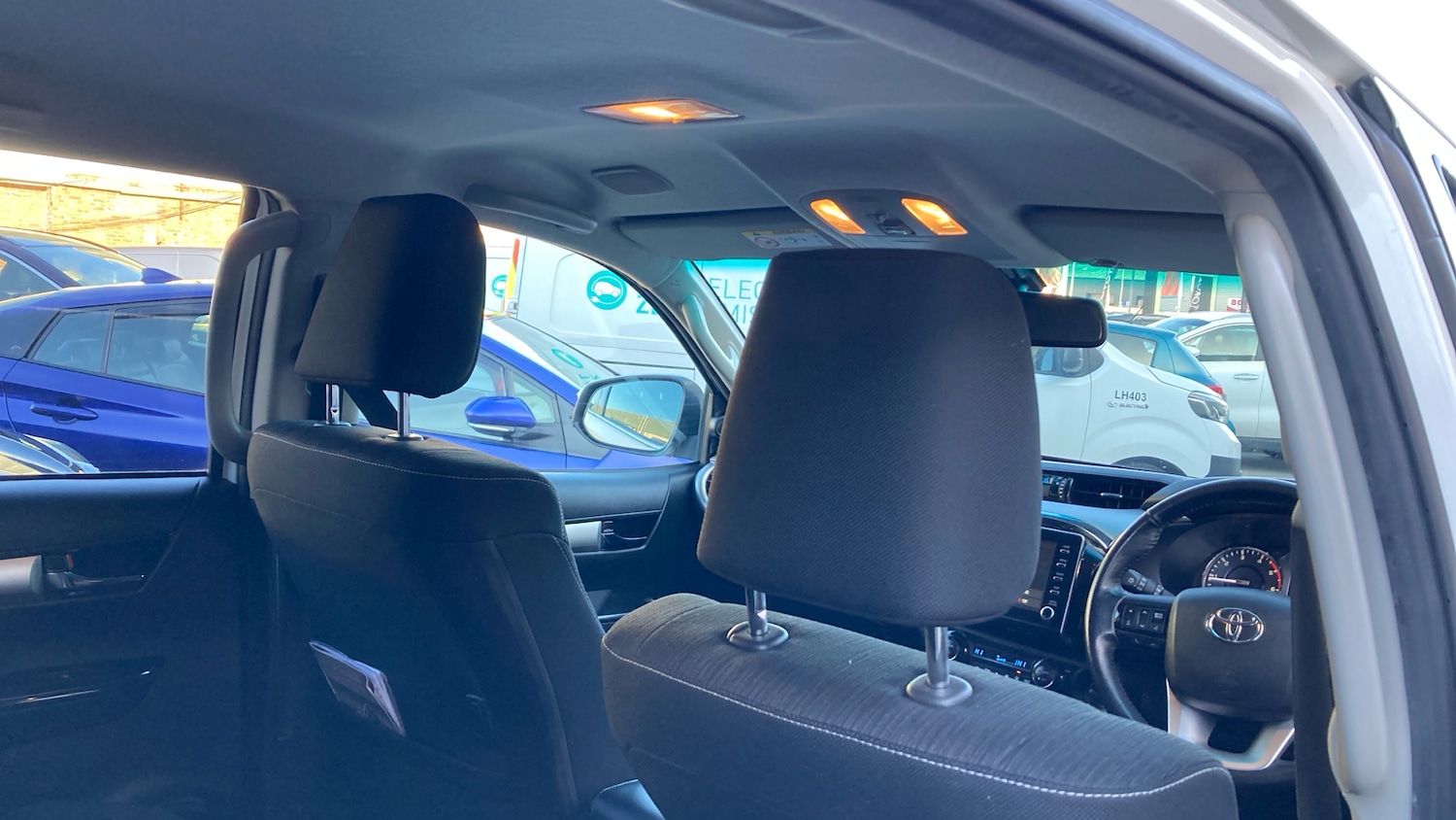 Used Toyota Hilux 2022 for sale - 76829542: Photo 20