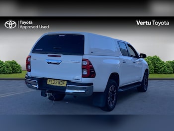 Used Toyota Hilux 2022 for sale - 76829542: Photo