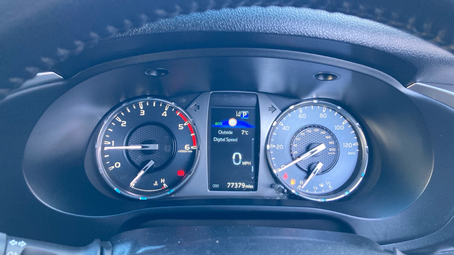 Used Toyota Hilux 2022 for sale - 76829542: Photo 9