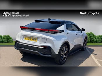 Used Toyota C-HR 2026 for sale - 79629718: Photo