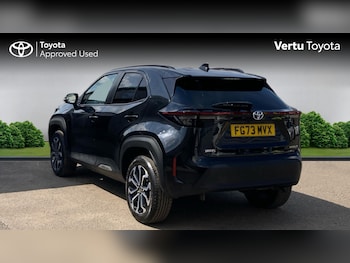 Used Toyota Yaris Cross 2023 for sale - 78558575: Photo