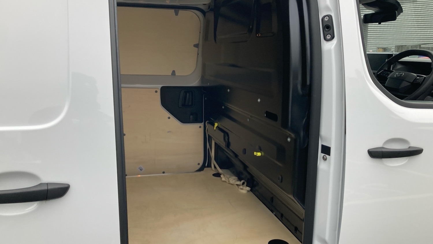 Used Toyota ProAce 2025 for sale - 76403162: Photo 12