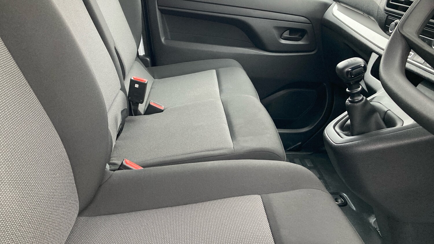 Used Toyota ProAce 2025 for sale - 76403162: Photo 32