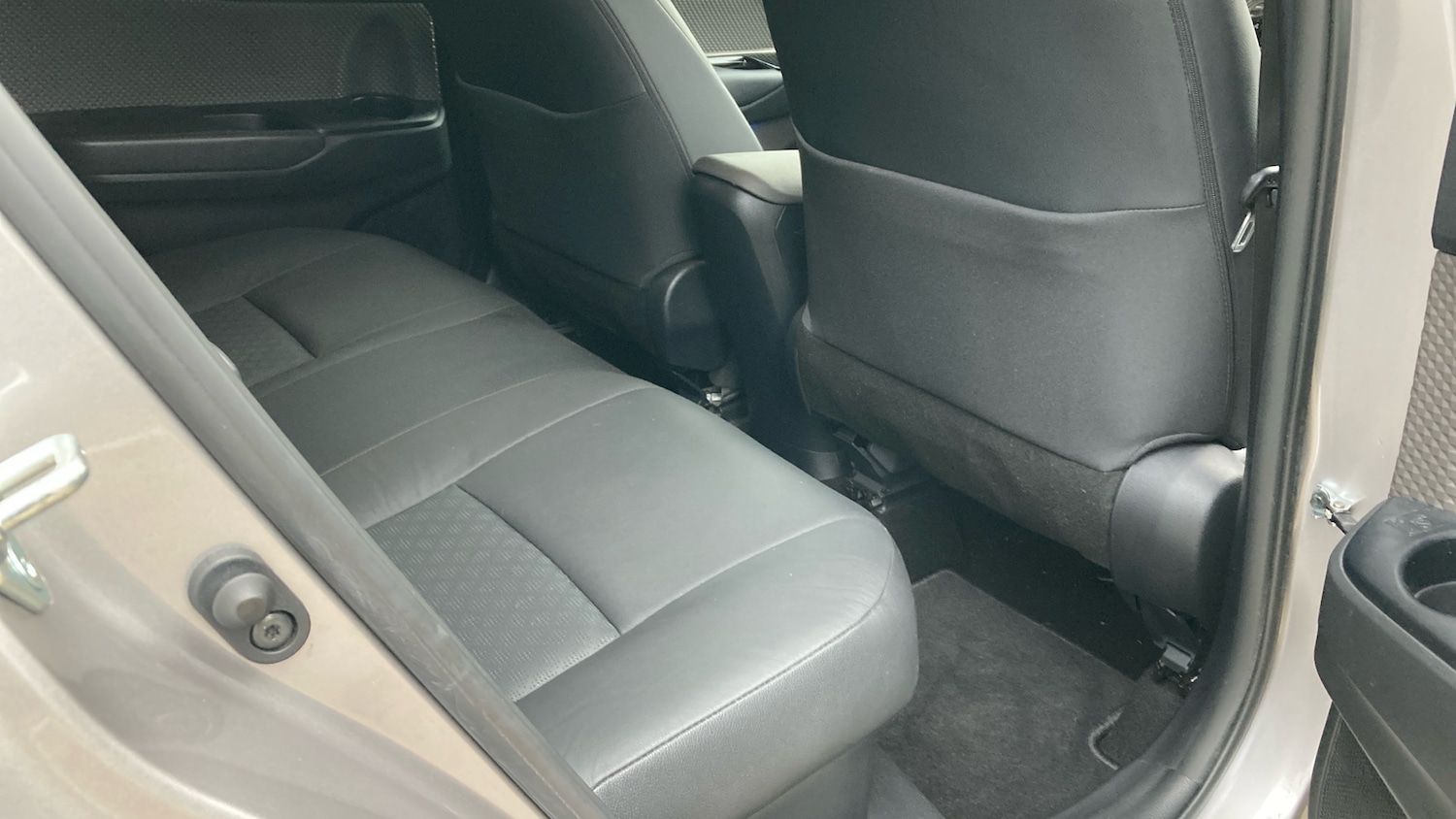 Used Toyota C-HR 2021 for sale - 77903778: Photo 12