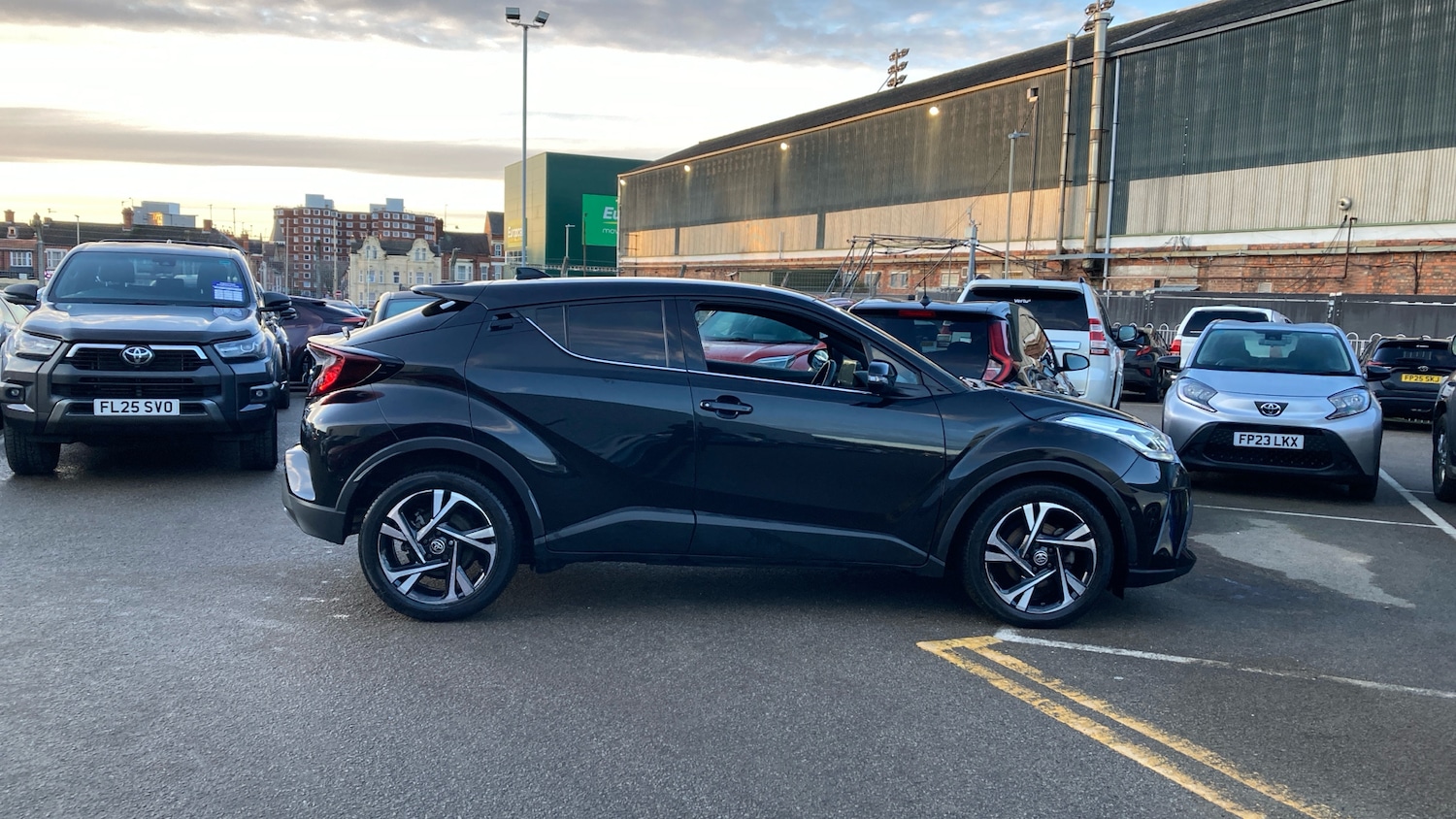 Used Toyota C-HR 2022 for sale - 77005811: Photo 16