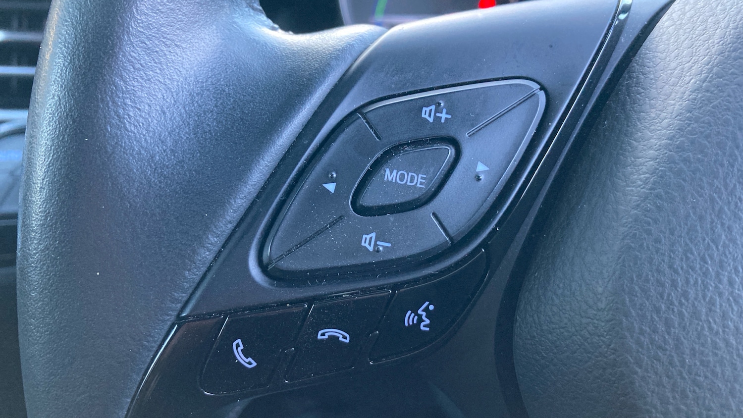 Used Toyota C-HR 2022 for sale - 77005811: Photo 26