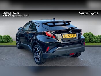 Used Toyota C-HR 2022 for sale - 77005811: Photo