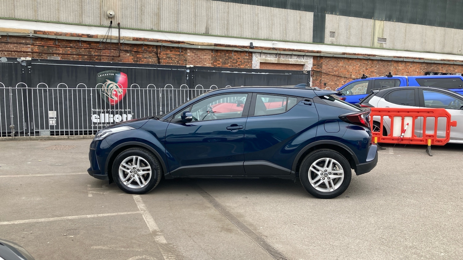 Used Toyota C-HR 2023 for sale - 76290481: Photo 17
