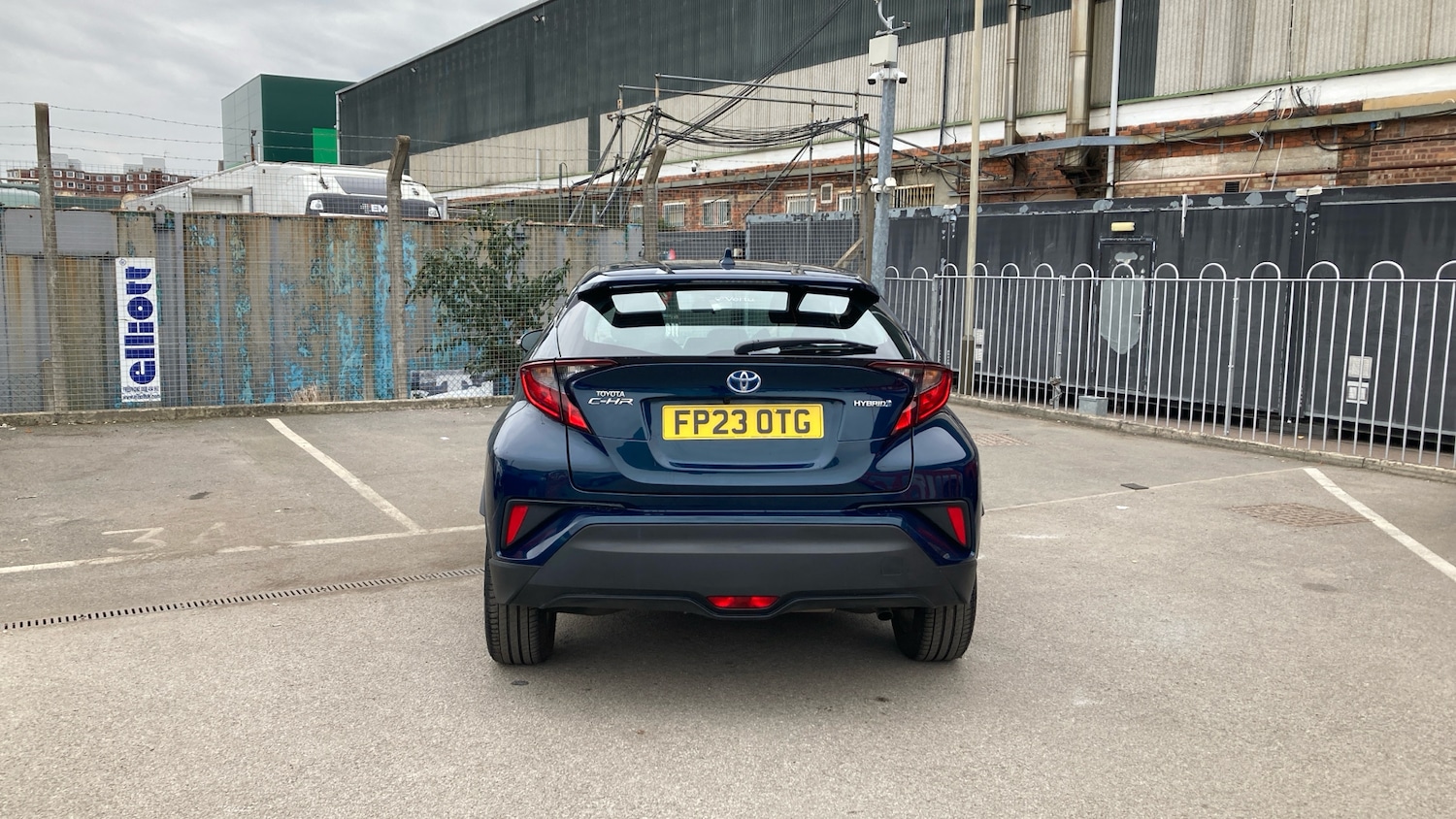 Used Toyota C-HR 2023 for sale - 76290481: Photo 19