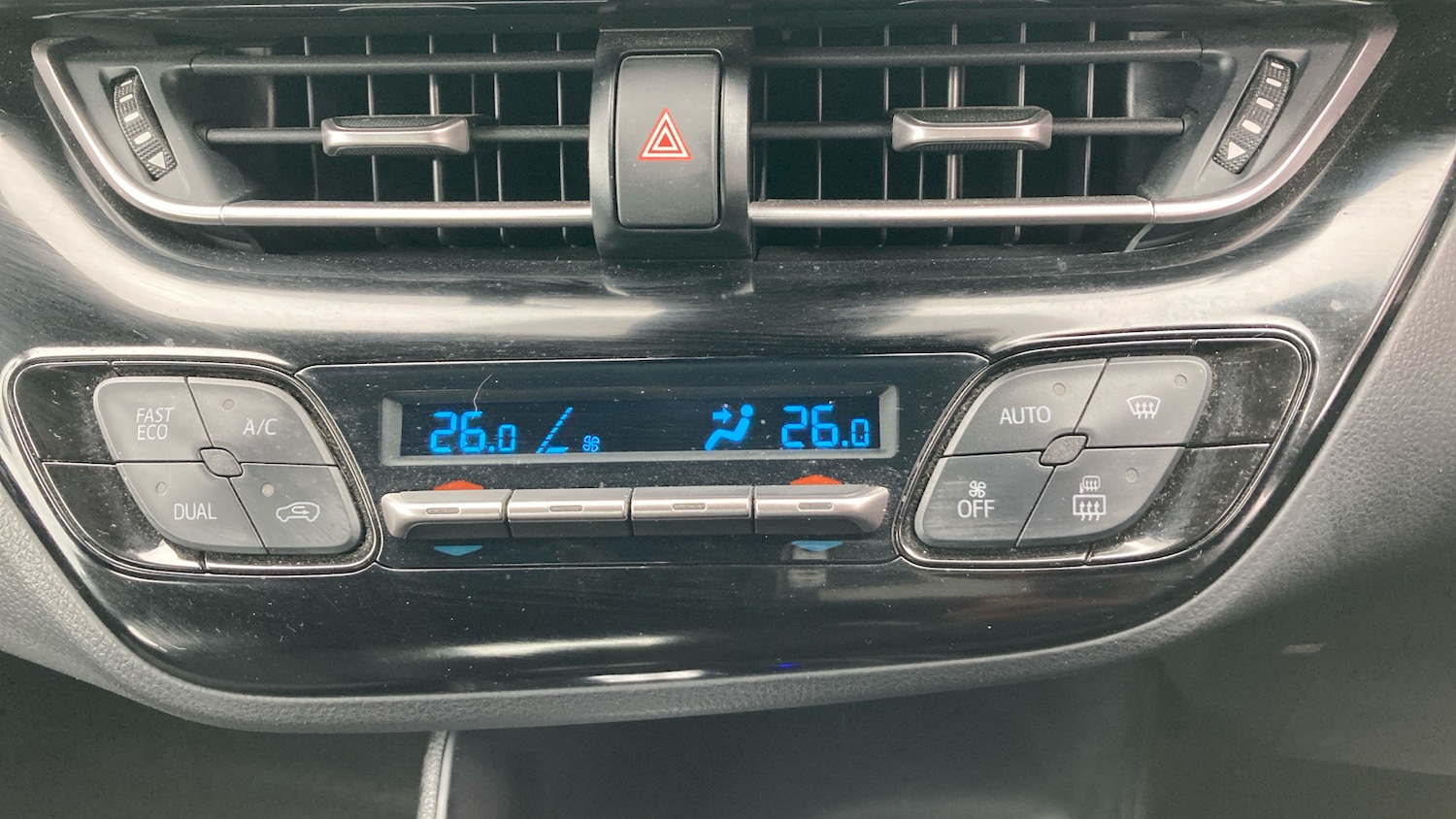 Used Toyota C-HR 2023 for sale - 76290481: Photo 39