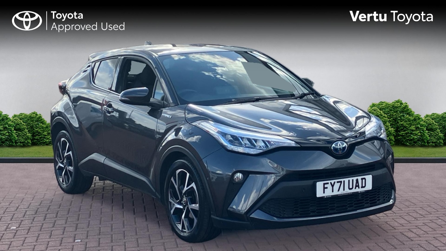 Used Toyota C-HR 2021 for sale - 76476365: Photo 1