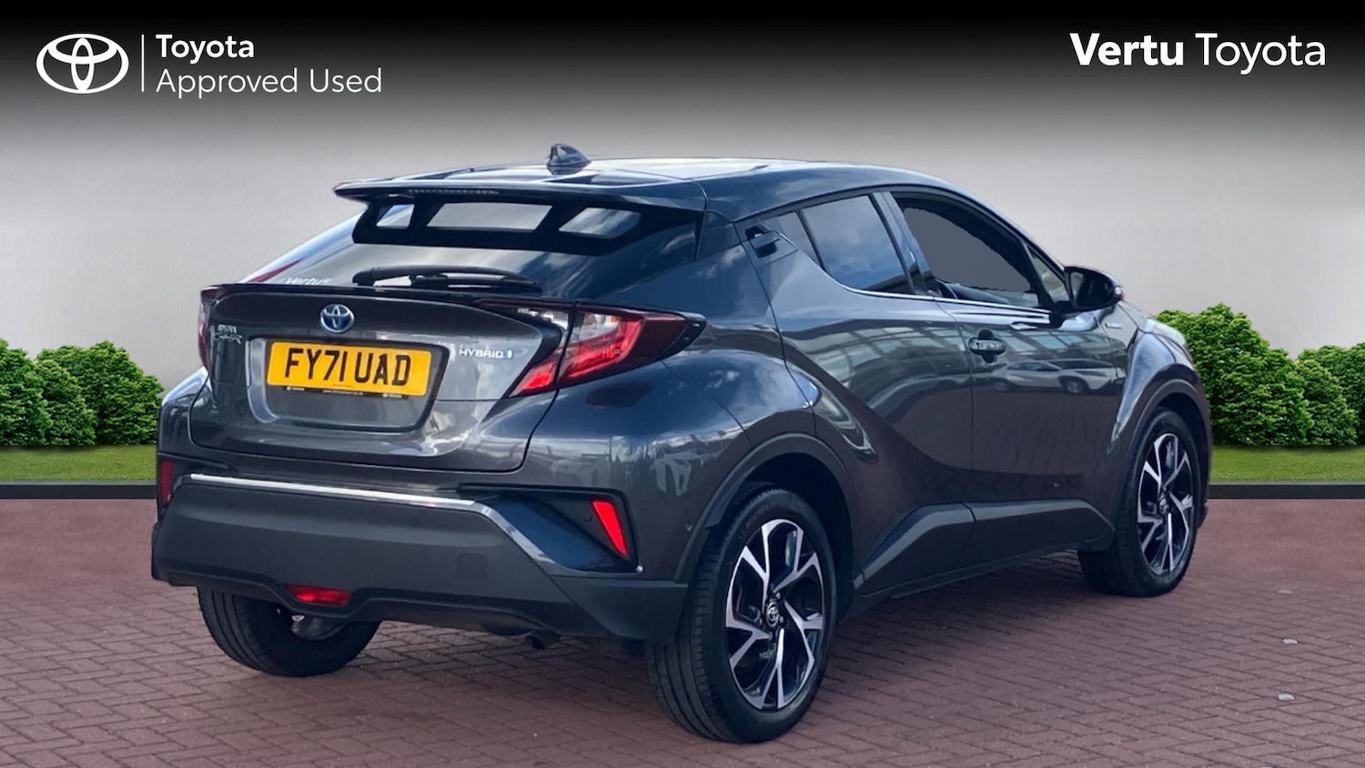 Used Toyota C-HR 2021 for sale - 76476365: Photo 2