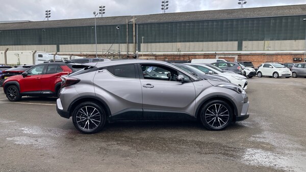 Used Toyota C-HR 2019 for sale - 76126228: Photo 16