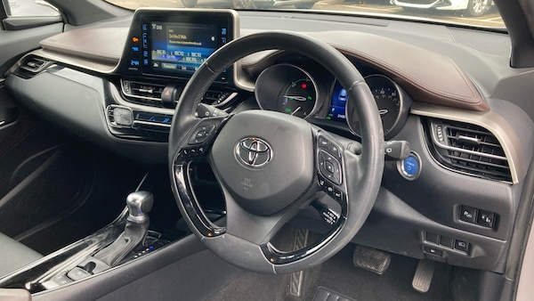 Used Toyota C-HR 2019 for sale - 76126228: Photo 6