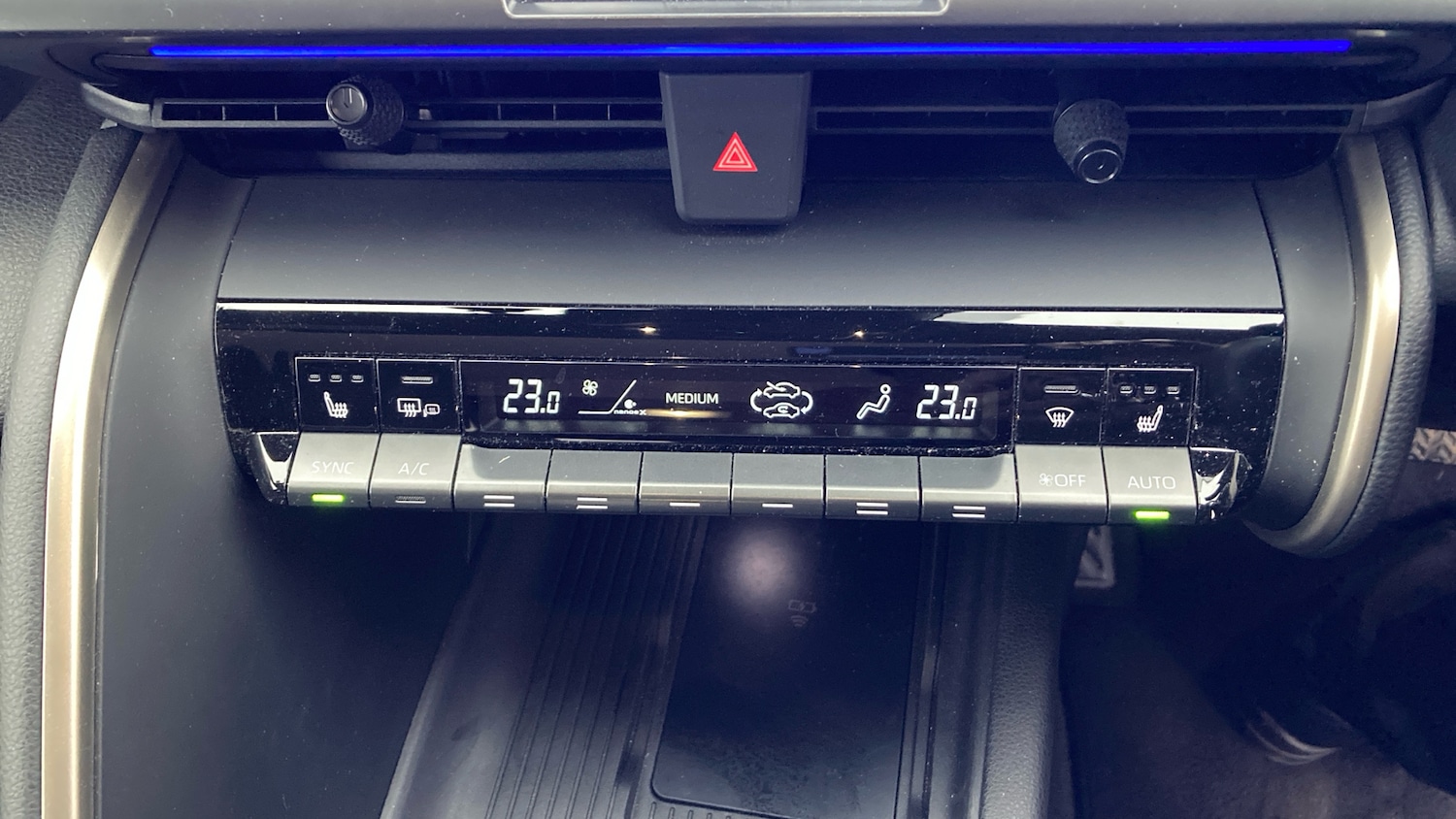 Used Toyota C-HR 2024 for sale - 77983561: Photo 39