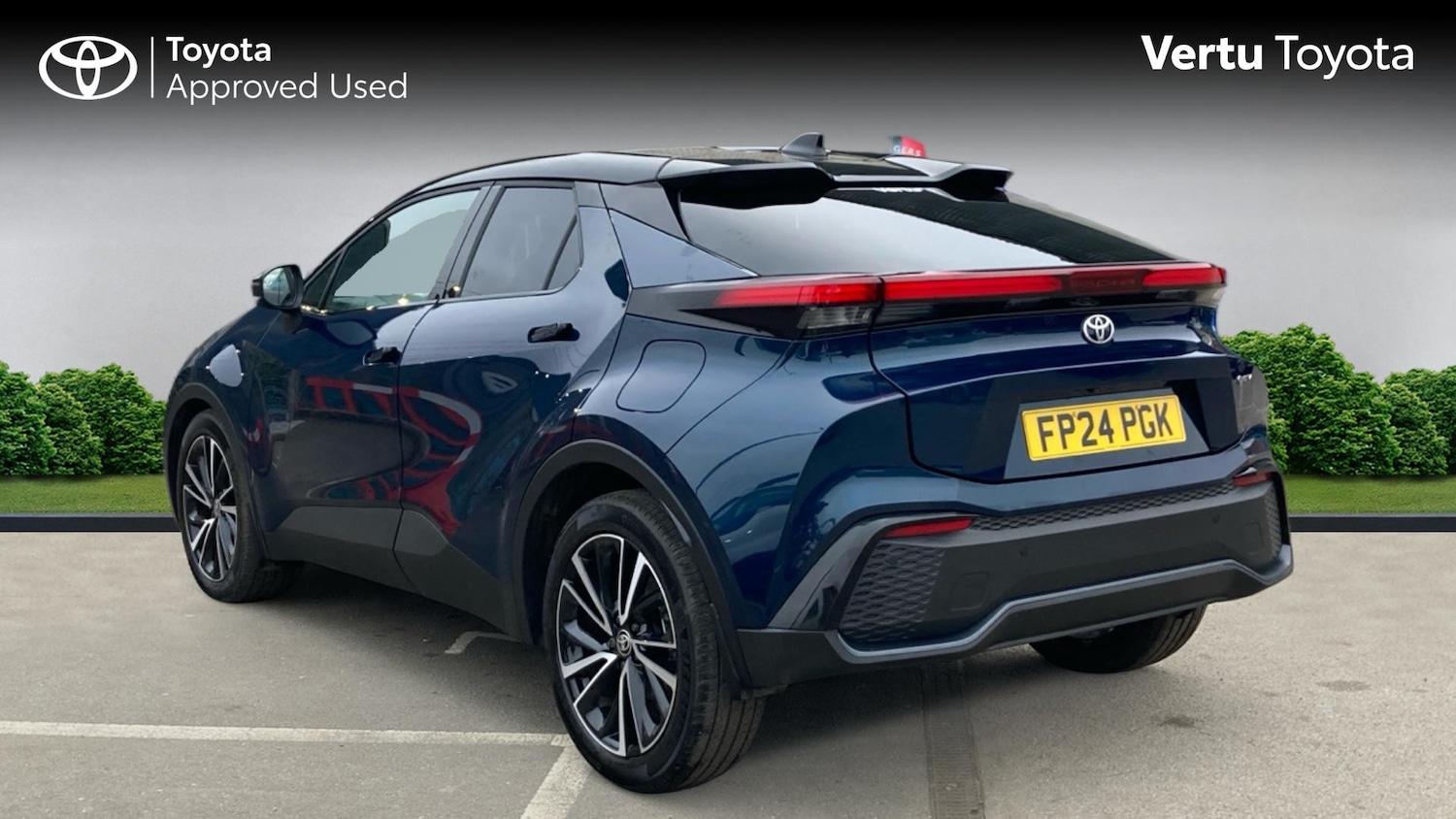 Used Toyota C-HR 2024 for sale - 77983561: Photo 4