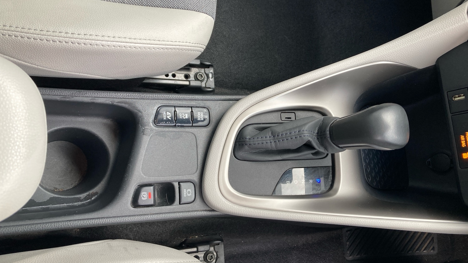 Used Toyota Yaris 2022 for sale - 76427756: Photo 38